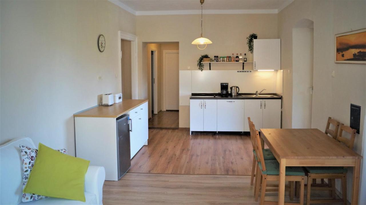 Apartments Garden Мотовун Екстер'єр фото
